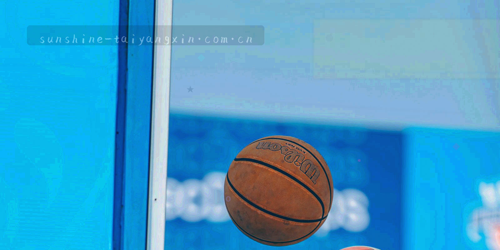 暖金色抽象刻度线与时间轴纹理，象征记录查询中的时间标记